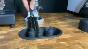 Herunterladen (1) Quinspin automatischer Siebträger Reiniger mit sudeimer Quin Spin ohne sudeimer 58 mm